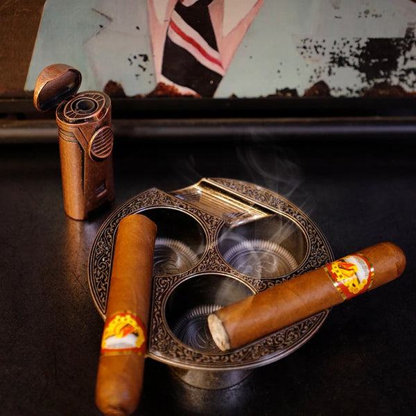GUEVARA Metal Cigar Ashtray Round Metal Ashtray Stainless Ashtray with Inner Good Ashtray Holder 3 Cigars with Box