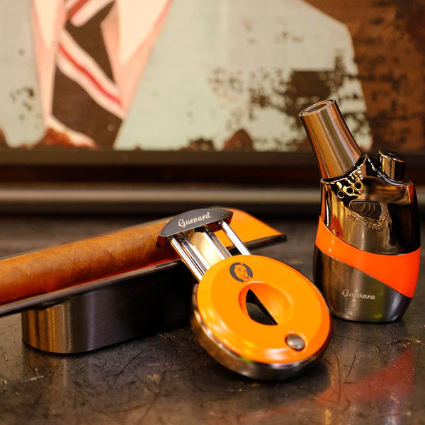 GUEVARA Wood Cigar Leather Waterproof Cedar Humidor with Cigar Lighter Cutter Ashtray Set Cigar Accessories Box Cigar collection case